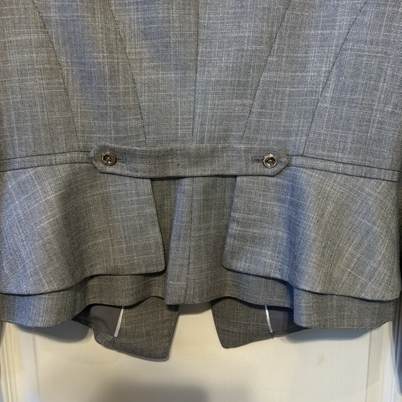 EUC GREY SUIT SET - Picture 7 of 15